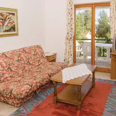 Awesome Apartment In Orebic With Sauna Orebić