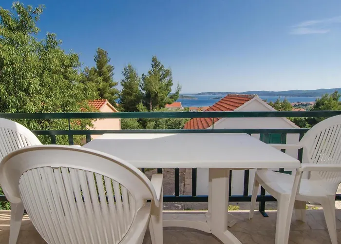 Apartman 2 Bedroom Gorgeous In